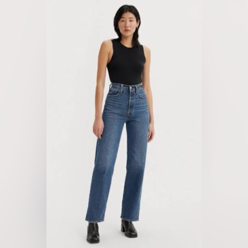 Levi’s Ribcage Straight Ankle Women's Jeans Dark Indigo Size 30